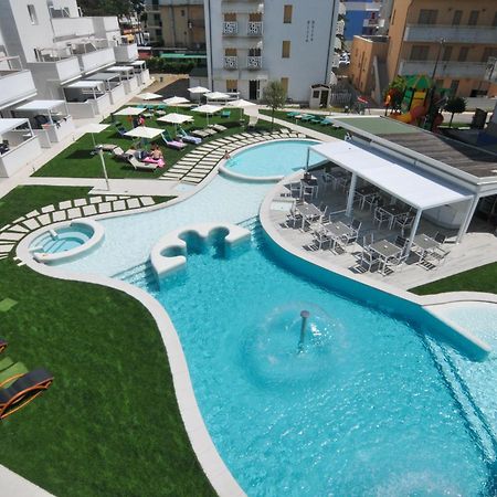 Marina Junior Suite 4 Stelle S Caorle Exteriör bild