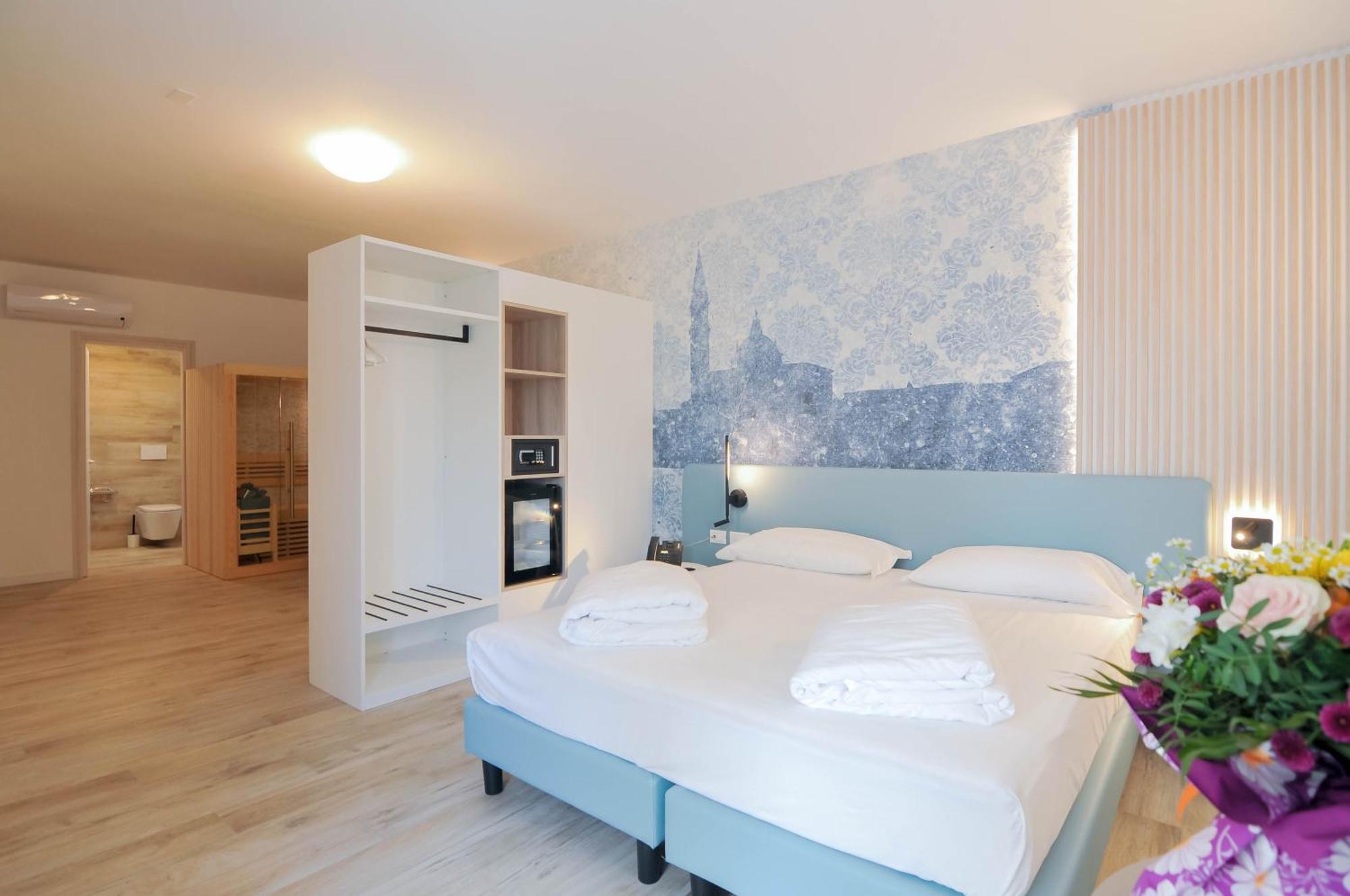 Marina Junior Suite 4 Stelle S Caorle Exteriör bild