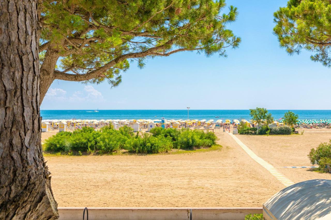 Marina Junior Suite 4 Stelle S Caorle Exteriör bild